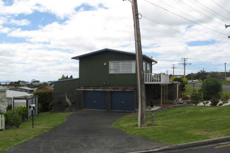 Photo of property in 38a Tiri Road, Manly, Whangaparaoa, 0930
