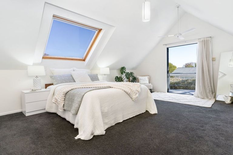 Photo of property in 2/37c Glenharrow Avenue, Avonhead, Christchurch, 8042