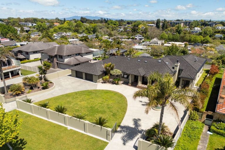 Photo of property in 27 Dalethorpe Avenue, Fairfield, Hamilton, 3214