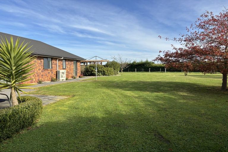 Photo of property in 341 Airedale Road, Weston, Oamaru, 9492