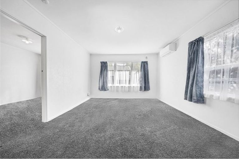 Photo of property in 22 Grande Vue Road, Hillpark, Auckland, 2102