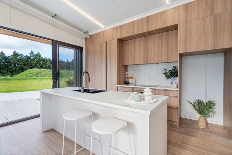 Photo of property in 11 Pinnacles Lane, Pauanui, 3579