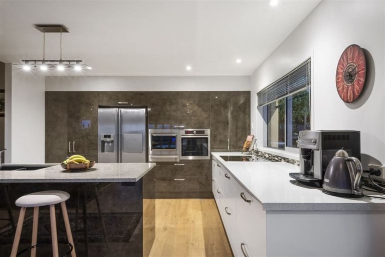 Photo of property in 12 Harkin Close, Bethlehem, Tauranga, 3110