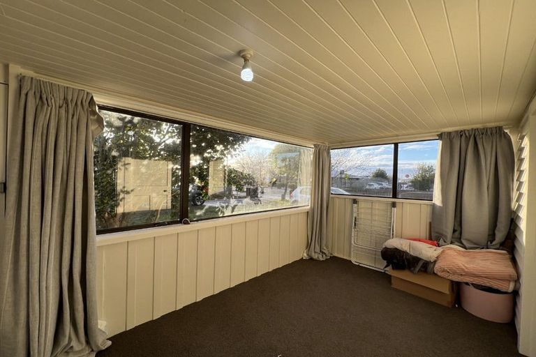 Photo of property in 11 Hei Hei Road, Hei Hei, Christchurch, 8042