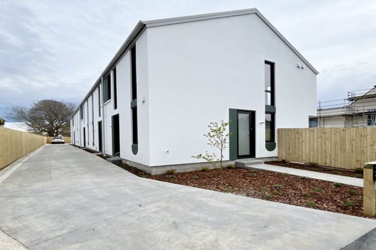 Photo of property in 3/37 Trent Street, Linwood, Christchurch, 8011