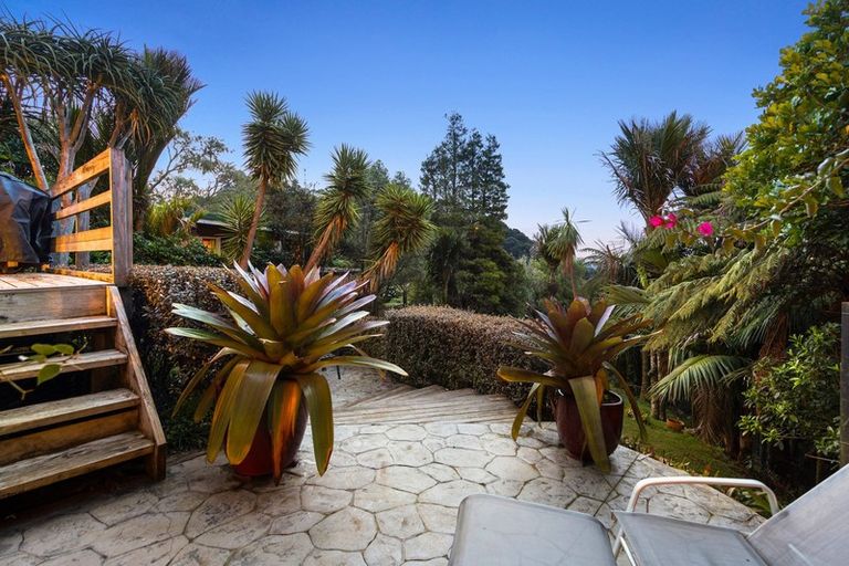 Photo of property in 67 Kohu Road, Titirangi, Auckland, 0604