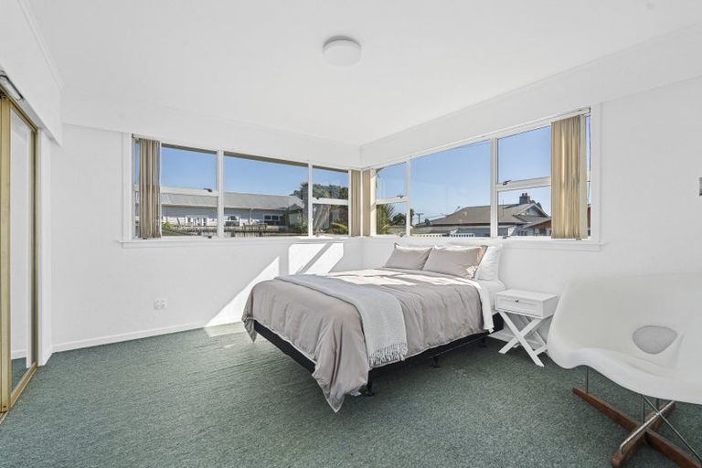 Photo of property in 266b Courtenay Street, Strandon, New Plymouth, 4312