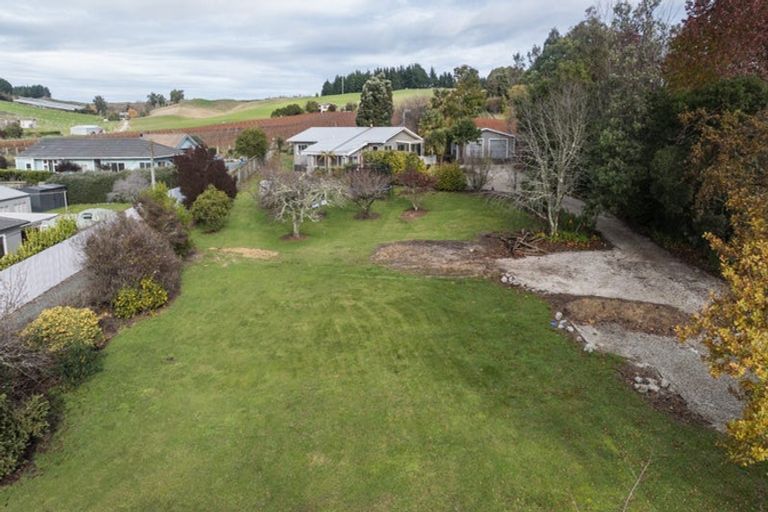 Photo of property in 1 Goddard Road, Tasman, Upper Moutere, 7173