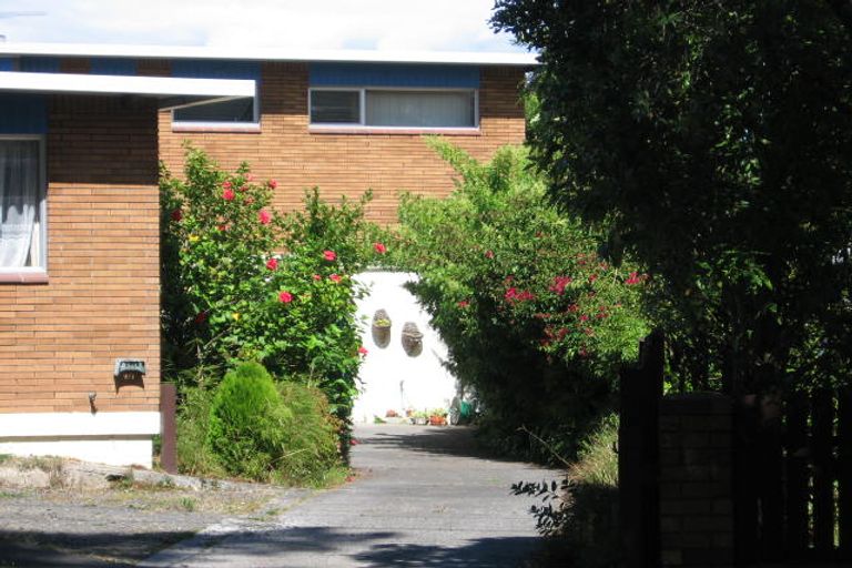 Photo of property in 1/270 Glenvar Road, Torbay, Auckland, 0630