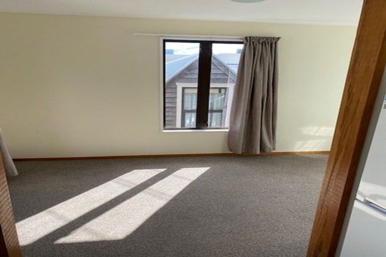 Photo of property in 5a Austin Street, Mount Victoria, Wellington, 6011