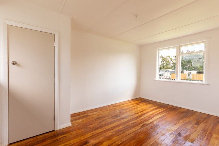 Photo of property in 31 James Street, Dannevirke, 4930