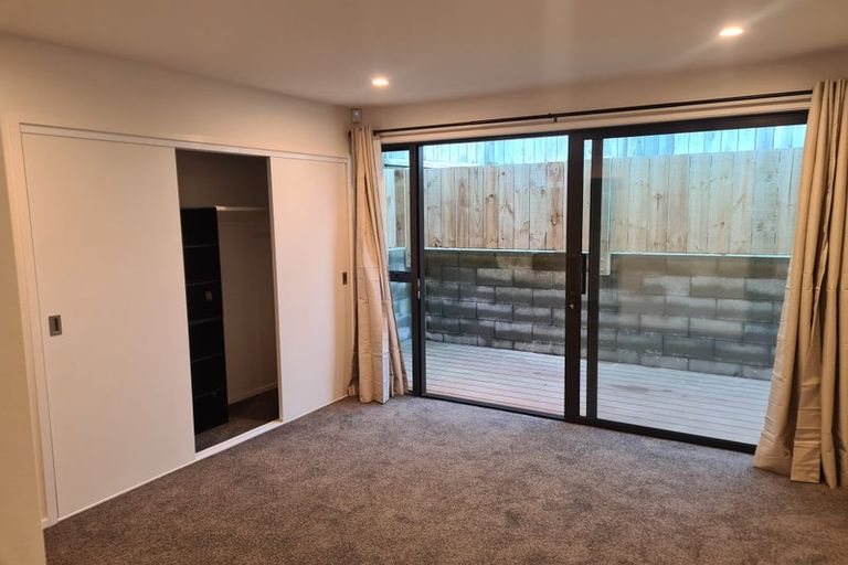 Photo of property in 12 Chester Road, Tawa, Wellington, 5028