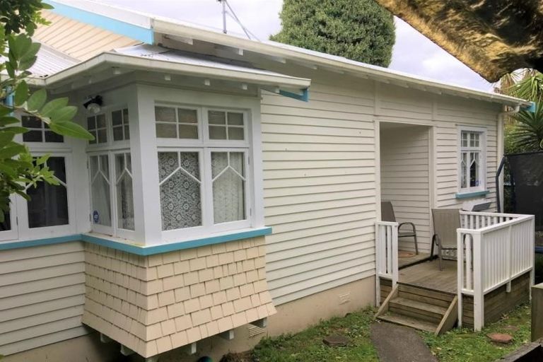 Photo of property in 193a/2 Henderson Valley Road, Henderson, Auckland, 0612