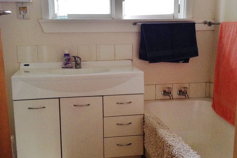 Photo of property in 6 Mathers Road, Hoon Hay, Christchurch, 8025