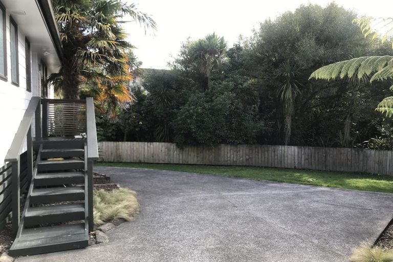 Photo of property in 1/10 Roick Parade, Glen Eden, Auckland, 0602