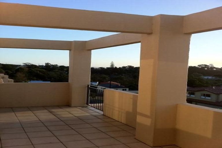 Photo of property in 9/5 Monte Cassino Place, Birkdale, Auckland, 0626