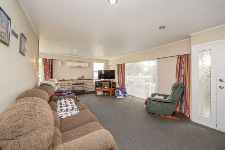 Photo of property in 14 Koromiko Avenue, Hawera, 4610