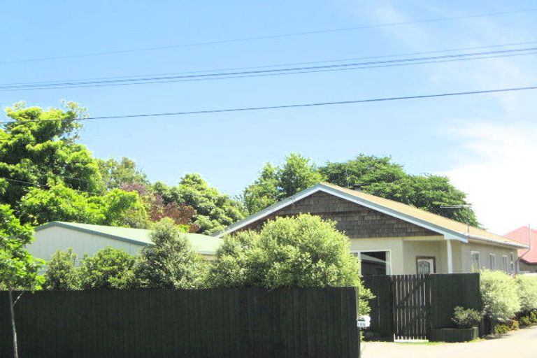 Photo of property in 109 Somerfield Street, Somerfield, Christchurch, 8024