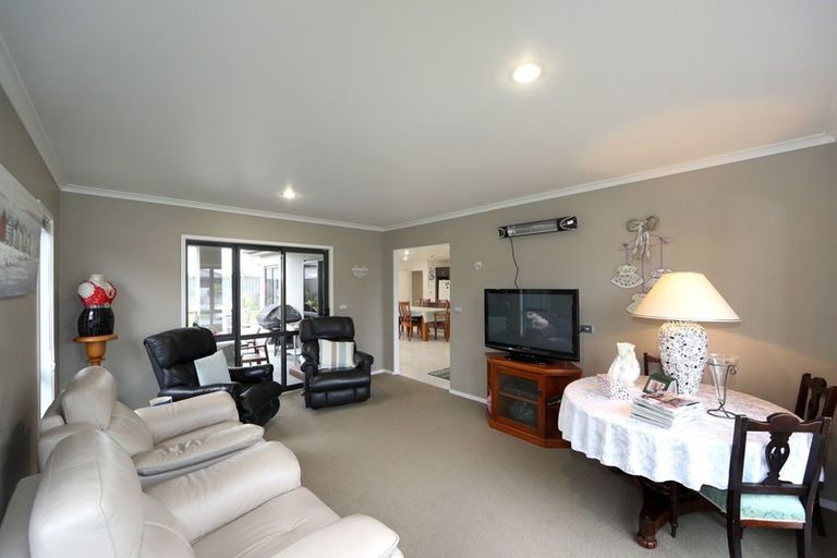 Photo of property in 3 Kain Place, Frimley, Hastings, 4120