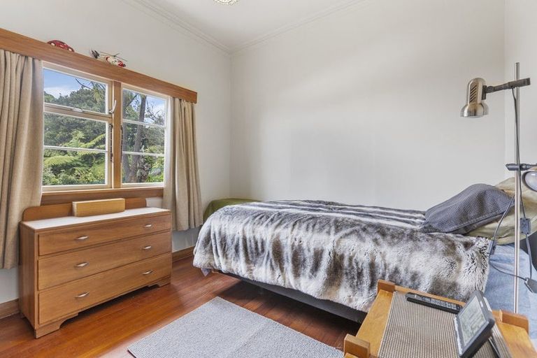 Photo of property in 26 Bonithon Avenue, Moturoa, New Plymouth, 4310