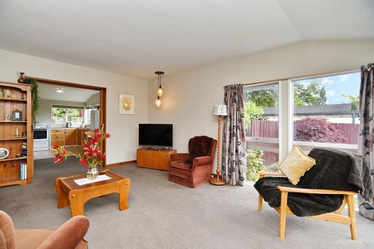 Photo of property in 1/5 Hythe Lane, Saint Martins, Christchurch, 8022