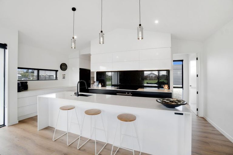 Photo of property in 97 Haymakers Crescent, Rolleston, 7614