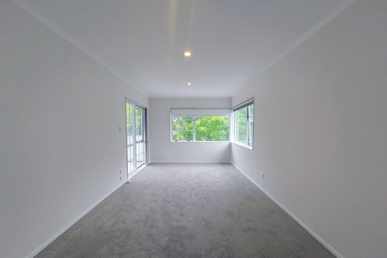 Photo of property in 1/13 Sydney Street, Hauraki, Auckland, 0622