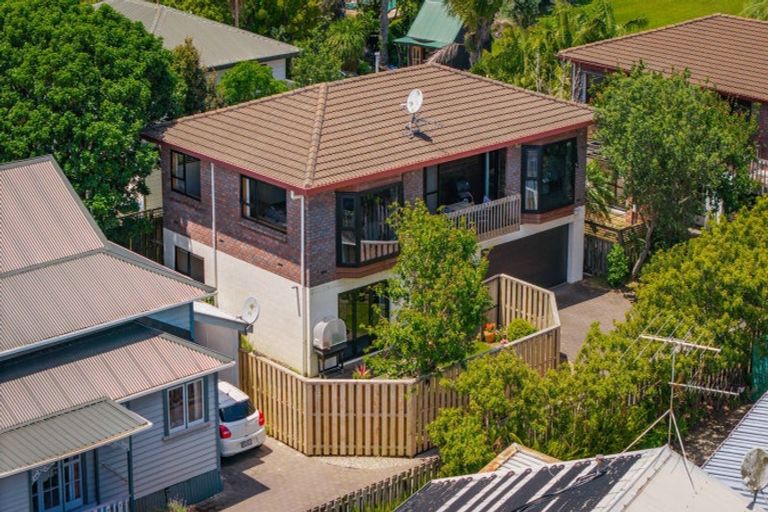 Photo of property in 2/3 Bayswater Avenue, Bayswater, Auckland, 0622