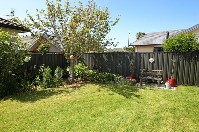 Photo of property in 3 Sebal Place, Havelock North, 4130