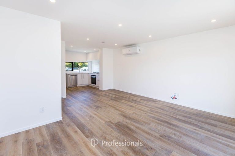 Photo of property in 57 Mawai Hakona Drive, Wallaceville, 5018