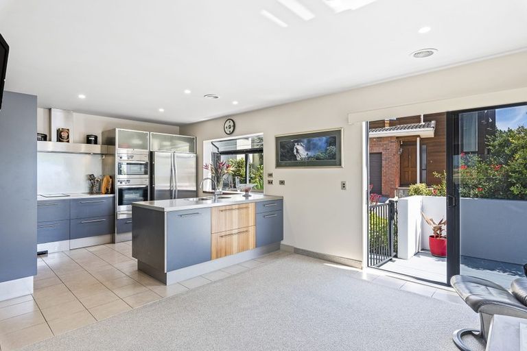 Photo of property in 379 Kapiti Road, Paraparaumu Beach, Paraparaumu, 5032