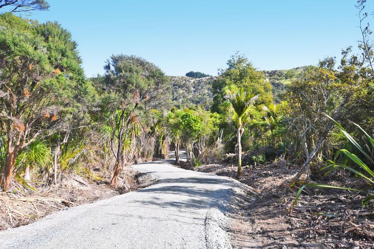 Photo of property in 495 Rahuikiri Road, Tomarata, Wellsford, 0972