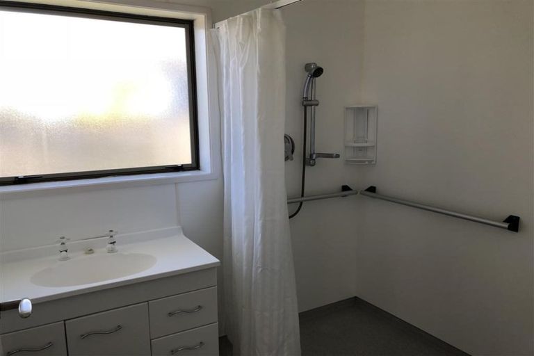 Photo of property in 2/2 Langbein Street, Stoke, Nelson, 7011