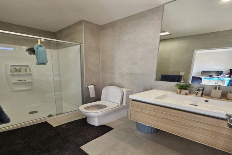 Photo of property in 1 Te Mura Crescent, Takanini, 2112