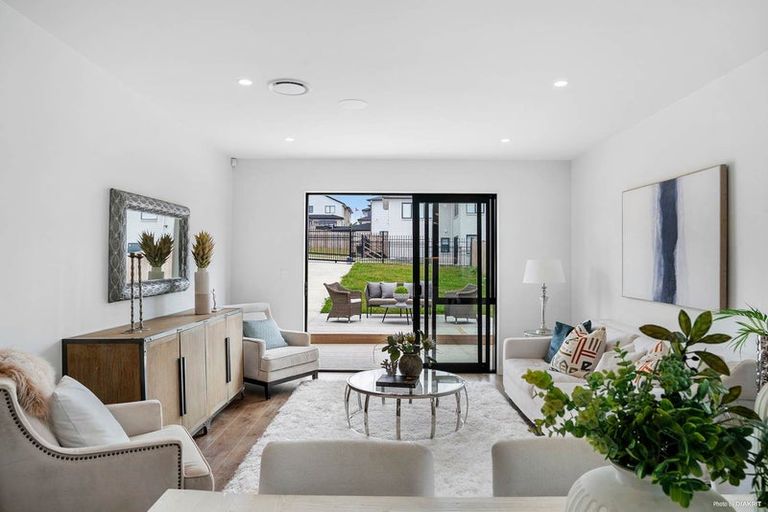 Photo of property in 44 Dungloe Avenue, Flat Bush, Auckland, 2019