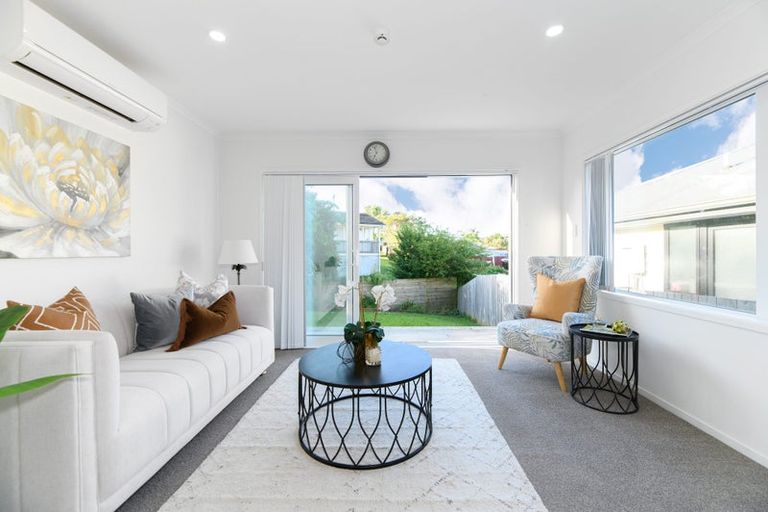 Photo of property in 1/67a Metcalfe Road, Ranui, Auckland, 0612