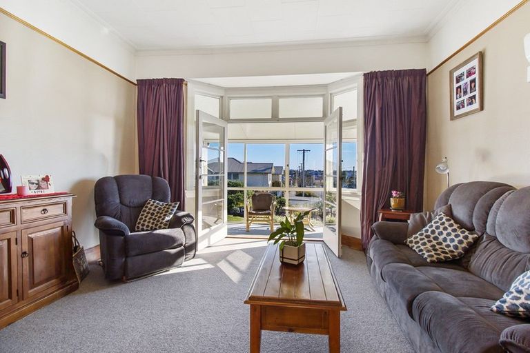 Photo of property in 42 College Road, Parkside, Timaru, 7910