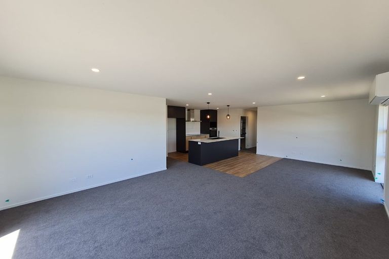 Photo of property in 40 Eileen Way, Rolleston, 7615