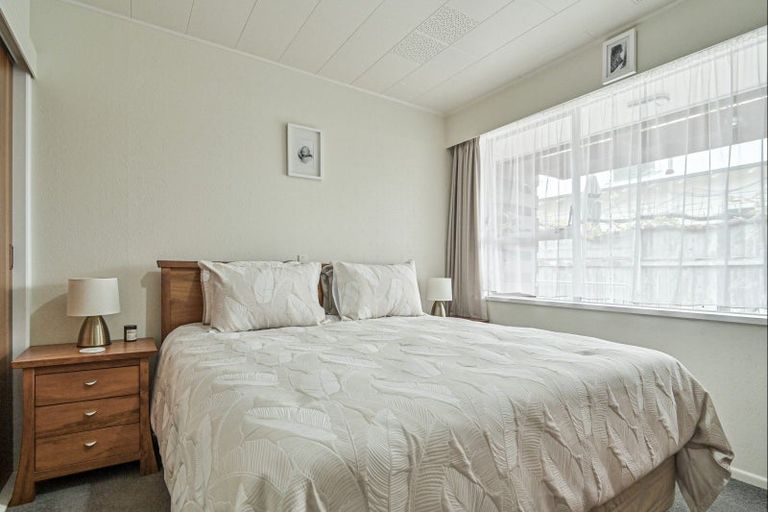 Photo of property in 2/1003 Konini Street, Mahora, Hastings, 4120