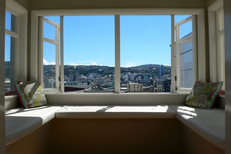 Photo of property in 1u8 Earls Terrace, Mount Victoria, Wellington, 6011