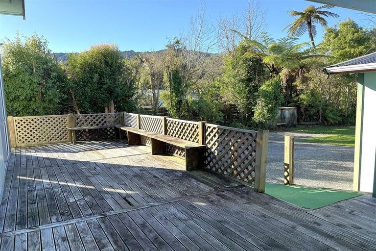 Photo of property in 21 Palmerston Street, Greymouth, 7805