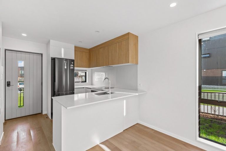 Photo of property in 80 Selo Street, Glen Eden, Auckland, 0602