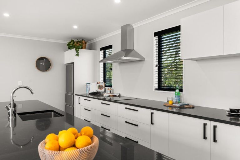 Photo of property in 27 Ferry Road, Martinborough, 5711