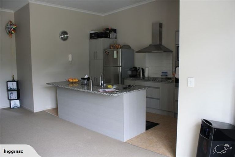 Photo of property in 17/11 Carlos Drive, Flat Bush, Auckland, 2016