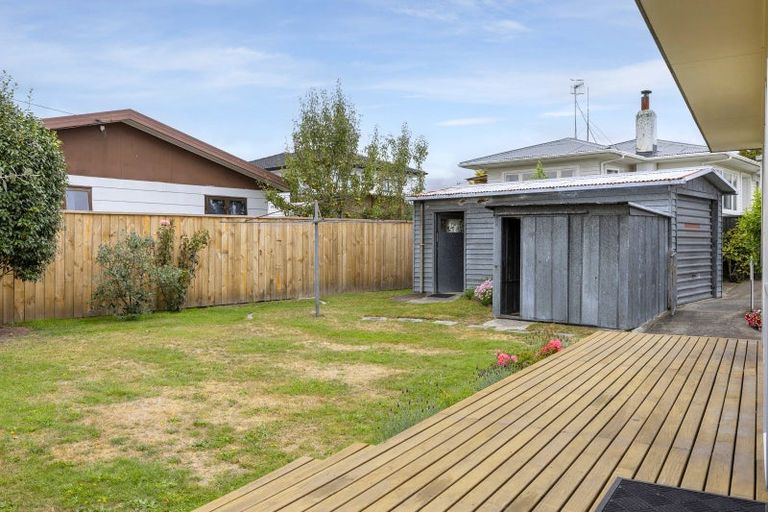 Photo of property in 4 Hinemoa Avenue, Taupo, 3330