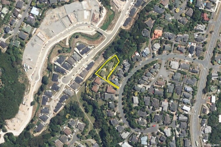 Photo of property in 1/30 Sailmaker Close, Whitby, Porirua, 5024