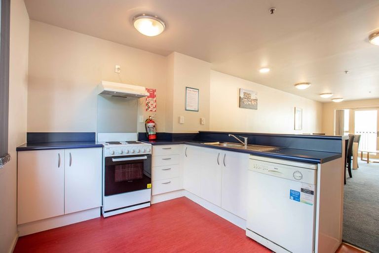 Photo of property in 103 Webb Street, Mount Cook, Wellington, 6011