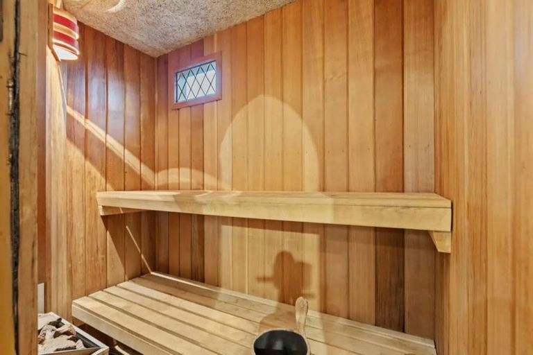 Photo of property in 209 Victoria Avenue, Hokowhitu, Palmerston North, 4410