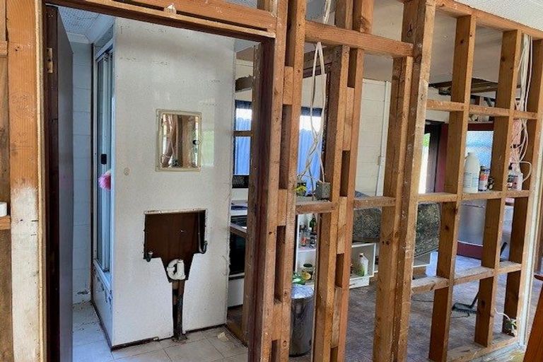 Photo of property in 1/22 Captain Scott Road, Glen Eden, Auckland, 0602
