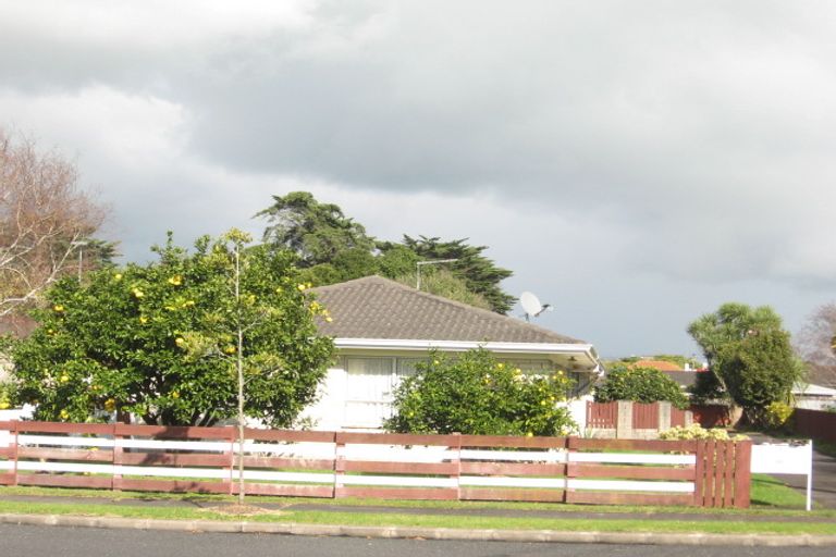 Photo of property in 2/46 Jellicoe Road, Manurewa, Auckland, 2102